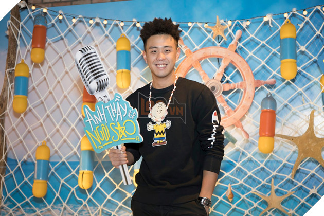  Thầy Huyme tái ngộ các học trò, Miu Lê vắng mặt tại showcase Anh thầy ngôi sao 2