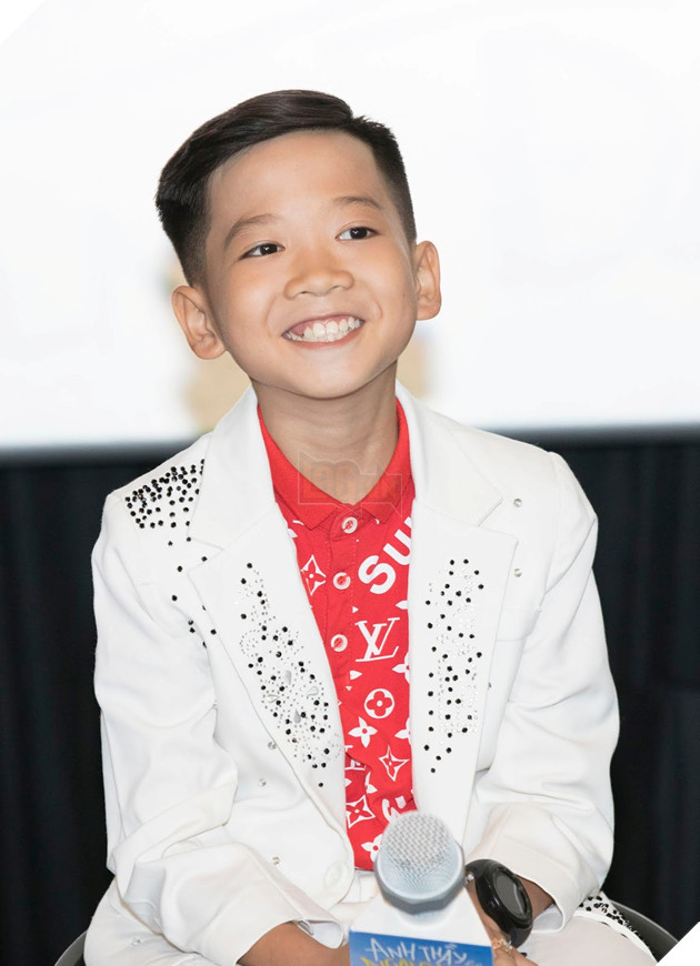  Thầy Huyme tái ngộ các học trò, Miu Lê vắng mặt tại showcase Anh thầy ngôi sao 14