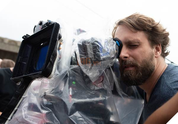 Bộ đôi vàng trong làng phim kinh dị bắt tay trong Địa đạo cá sấu tử thần 3