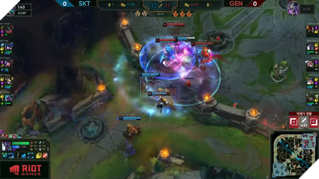 LMHT: SKT thắng 6 trận liên tiếp, fan kêu Riot ban cả Faker luôn đi