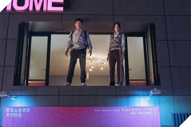 Vượt mặt các bom tấn 10 triệu vé, Lối thoát trên không ra mắt ấn tượng với 490,000 vé chỉ trong ngày đầu công chiếu 6