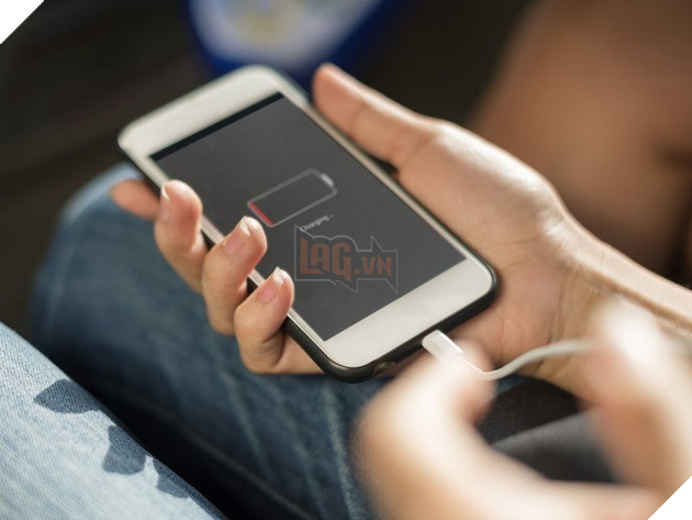Thủ thuật sạc Pin điện thoại mà không sợ chai Pin?