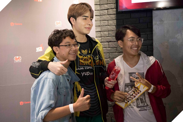 Zeros thi đấu quyết liệt trước các đồng đội cũ, Dashing Buffalo thua trắng Gam Esport 5