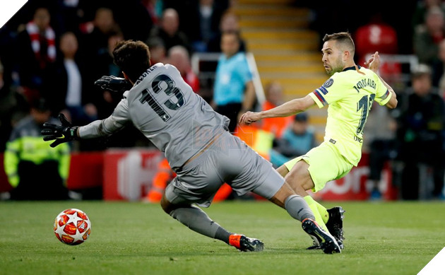 Top những bài tấn công hiệu quả nhất trong phiên bản mới của FIFA Online 4 3