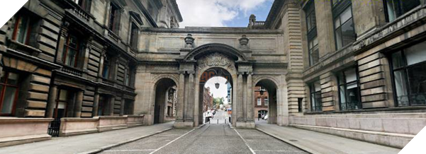 Đi tìm những địa danh nổi tiếng xuất hiện đẹp nín thở trong Fast & Furious: Hobbs & Shaw 11