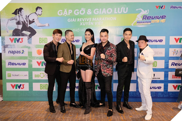 Hàng loạt sao đến tham dự sự kiện Revive Marathon Xuyên Việt 4