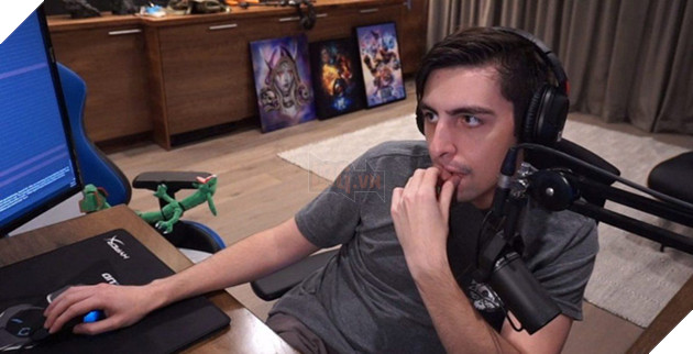 Shroud bị hack tài khoản Twitter, bị dọa tung ảnh nóng của cô bạn gái của anh