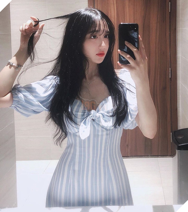 Thấy Ba giới thiệu cô giáo mới, chưa biết mặt nhưng lại hát cực kì hay 9