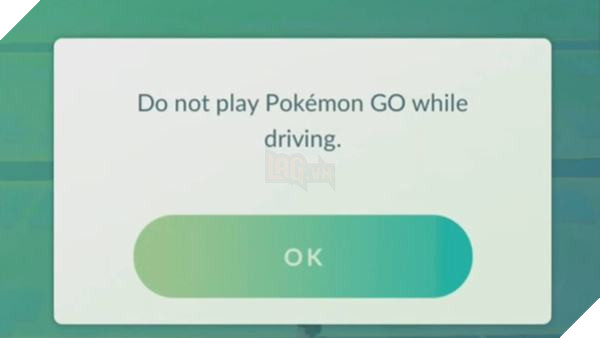 Pokemon GO: Fan cứng ngồi xe hơi, dùng đến 8 điện thoại để chơi