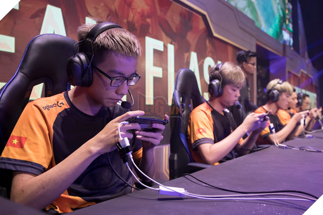 Chung kết tổng tuyển chọn đại diện Việt Nam tham dự SEA GAME 30 bộ môn Liên quân Mobile - Ara tái đấu ADC