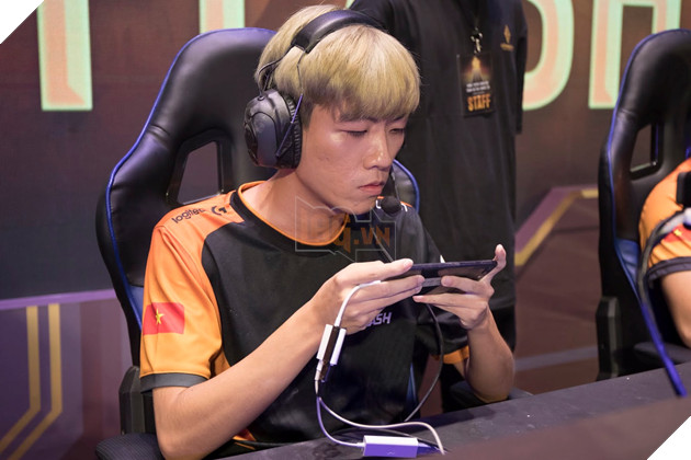 Chung kết tổng tuyển chọn đại diện Việt Nam tham dự SEA GAME 30 bộ môn Liên quân Mobile - Ara tái đấu ADC 11