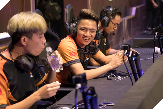 Chung kết tổng tuyển chọn đại diện Việt Nam tham dự SEA GAME 30 bộ môn Liên quân Mobile - Ara tái đấu ADC 4