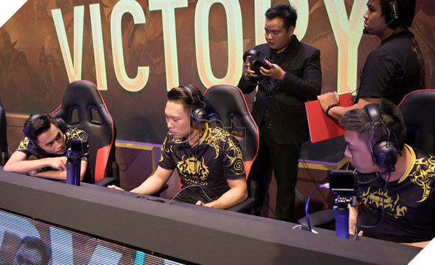 Chung kết tổng tuyển chọn đại diện Việt Nam tham dự SEA GAME 30 bộ môn Liên quân Mobile - Ara tái đấu ADC 9