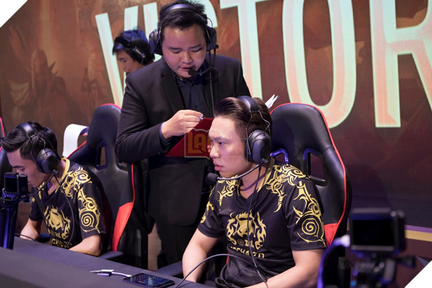 Chung kết tổng tuyển chọn đại diện Việt Nam tham dự SEA GAME 30 bộ môn Liên quân Mobile - Ara tái đấu ADC 15