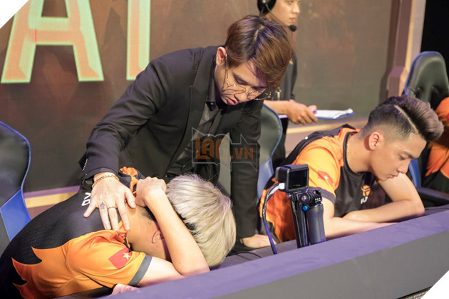 Gục ngã trước Mocha ZD Esports, nhà đương kim vô địch Thế giới vuột mất tấm vé SEA GAME 30 6