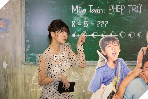 Huyme điển trai, Miu Lê rạng rỡ tại họp báo Anh thầy ngôi sao 10