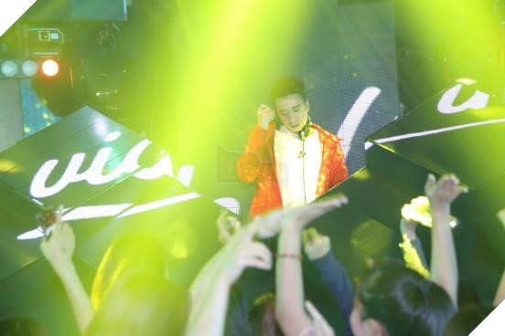 Người lạ ơi: Không tin vào tình yêu, Karik sập bẫy gái xinh ngoài hành tinh 2