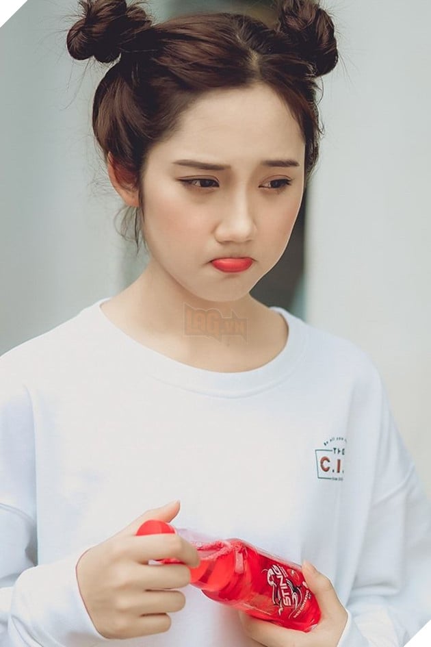 Ngắm nhìn Cô giáo My cực nhắng nhít bên chai Sting khiến fan như tan chảy 9