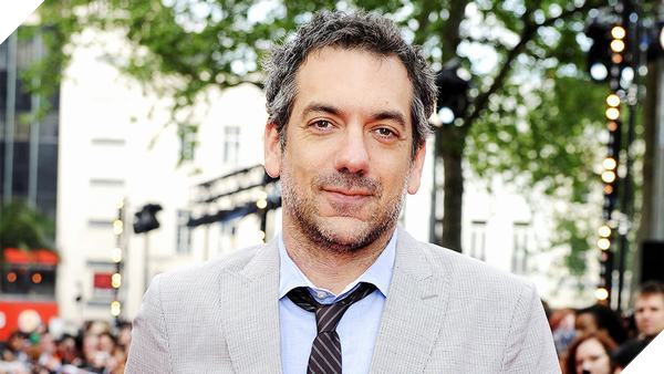 Đạo diễn Joker dành một năm trời thuyết phục Warner Bros làm phim gắn nhãn R 3