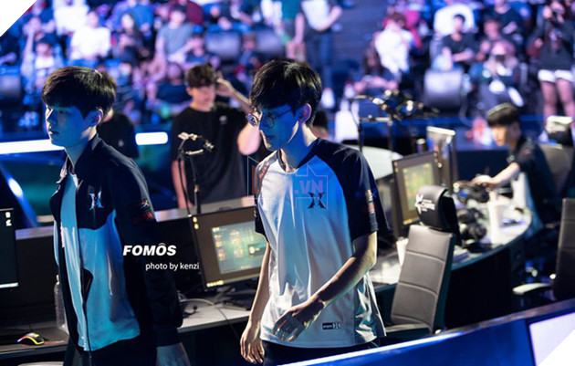 LMHT: Chiến thuật của cả 2 đội tuyển suýt bị lộ vì một lỗi vô ý của ban tổ chức LCK