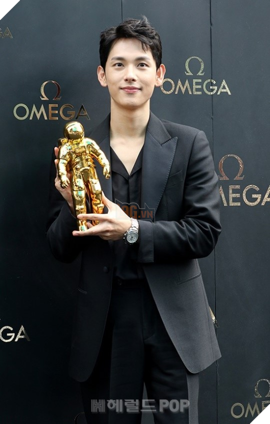 LMHT: Faker bất ngờ lột xác hóa soái ca tham dự sự kiện tại Hàn Quốc 3