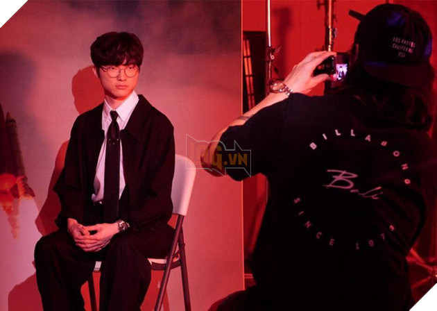 LMHT: Faker bất ngờ lột xác hóa soái ca tham dự sự kiện tại Hàn Quốc