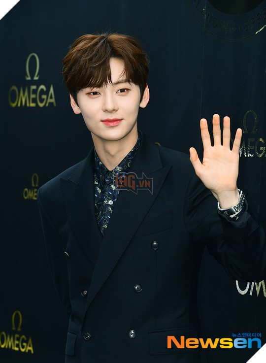 LMHT: Faker bất ngờ lột xác hóa soái ca tham dự sự kiện tại Hàn Quốc 4