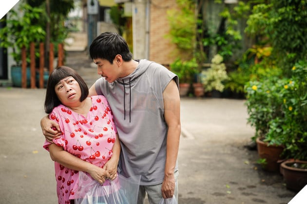 Isaac bị Kiều Minh Tuấn ngược đãi trong phim mới 5