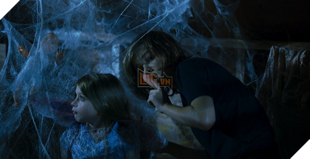 Lời nguyền 8 chân: Khi nỗi ám ảnh kinh hoàng đến từ ngay phía dưới gầm giường 5