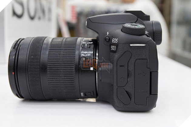 Trên tay nhanh Canon EOS 90D - truyền nhân EOS 80D 3