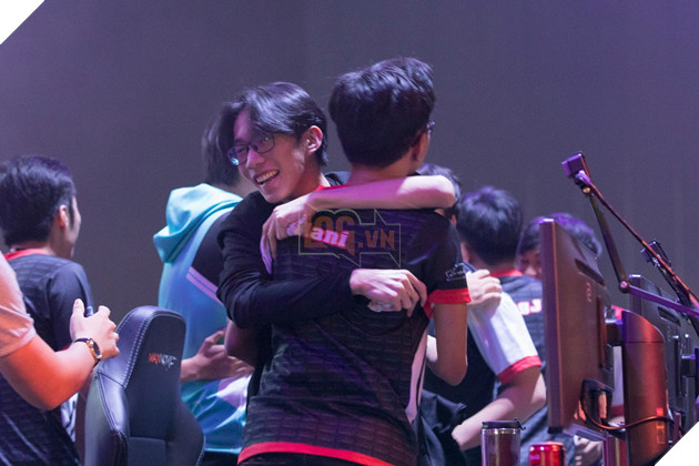 LMHT: Lộ diện đội tuyển đồng hành cùng Gam Esports tại Chung kết Thế giới 3