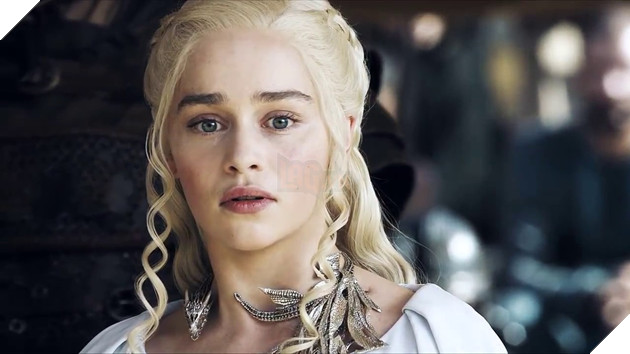 Giáng sinh năm ấy Last Christmas : Mẹ Rồng” Emilia Clarke kết đôi với trai đẹp Henry Golding  5