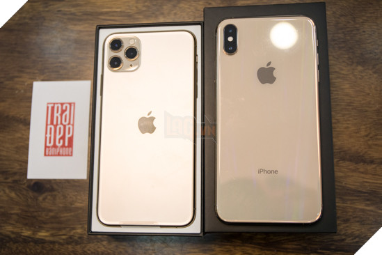Cận cảnh iPhone 11 Pro Max đầu tiên tại Việt Nam với mức giá không tưởng 12