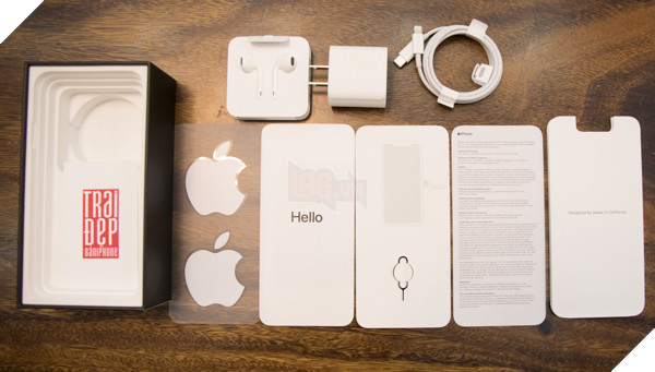 Cận cảnh iPhone 11 Pro Max đầu tiên tại Việt Nam với mức giá không tưởng 4