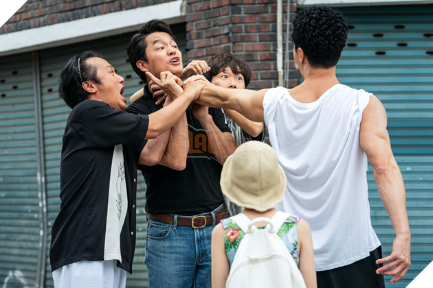 Điện ảnh Hàn đi lên trong thầm lặng, Tươi lên đi, Mr. Lee trở thành điểm sáng của phòng vé tháng 9 3