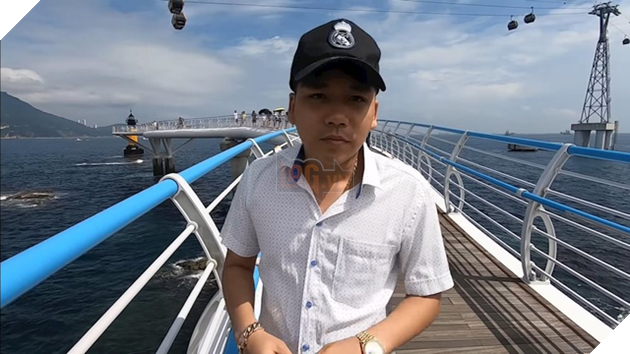 Khoa Pug cho rằng chồng Hàn quá nghèo nên mới qua lấy vợ Việt, cộng đồng ủng hộ quan điểm hết mình 2