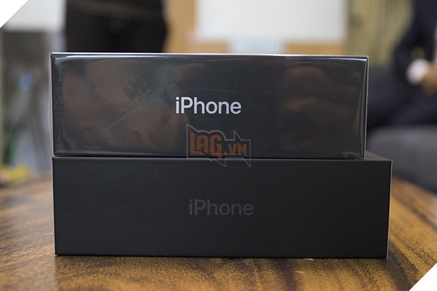 Trên tay nhanh siêu phẩm iPhone 11 Pro Max màu xanh Midnight đặc biệt có mặt đầu tiên tại Việt Nam 3