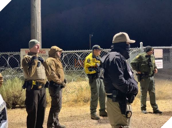 Xuất hiện thanh niên chạy kiểu Naruto thật ngay tại Khu vực 51 2