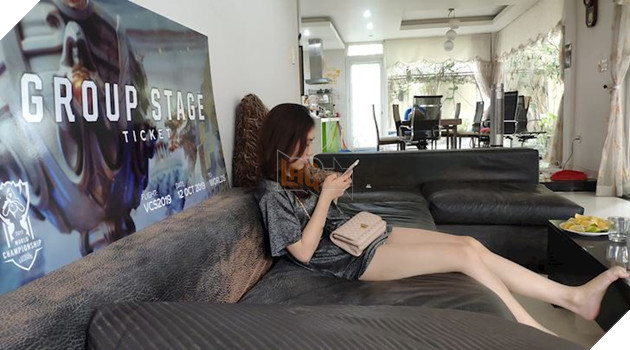 LMHT: Bị gọi là đàn bà, Tinikun phản pháo cực gắt, không quên khoe hình bạn gái của mình 2