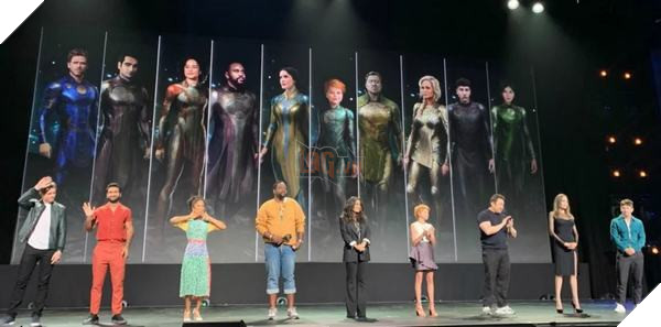 The Eternals: Những bức ảnh phim trường đầu tiên với Angelina Jolie