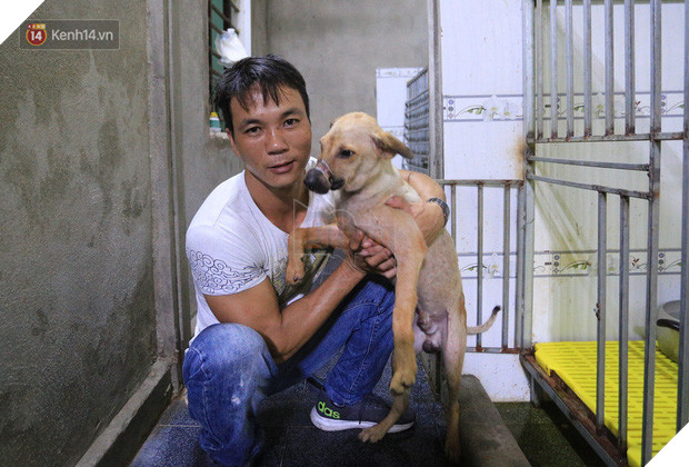 Cãi lời vợ, chàng trai trẻ bỏ hàng trăm triệu để “đổi đời” cho hàng nghìn chú chó mèo bị bỏ rơi ở Huế - Ảnh 3.