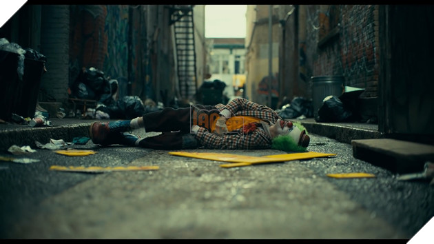 Joker là kẻ phản diện được yêu thích nhất trong các phim siêu anh hùng vì... 7