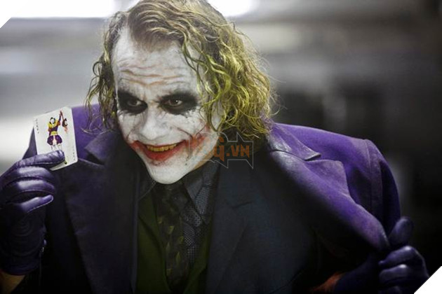 Joker là kẻ phản diện được yêu thích nhất trong các phim siêu anh hùng vì... 4