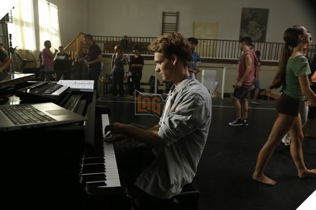 Bước nhảy cuồng nhiệt: Chill cùng âm nhạc và ngắm trai xinh gái đẹp chuẩn châu Âu 5