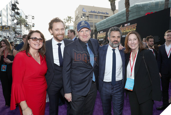 Chủ tịch Marvel qua tận vũ trụ Star Wars làm phim 3