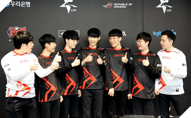 LMHT: Griffin bất ngờ sa thải HLV trưởng cvMax ngay trước thềm CKTG 2019 - Ảnh 3.