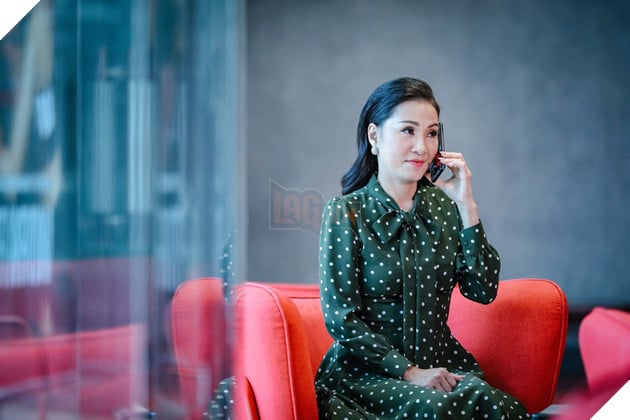 Sau đổ vỡ, người ta thấy một Hồng Đào đầy quyềt lực trong Hoa hậu giang hồ 4