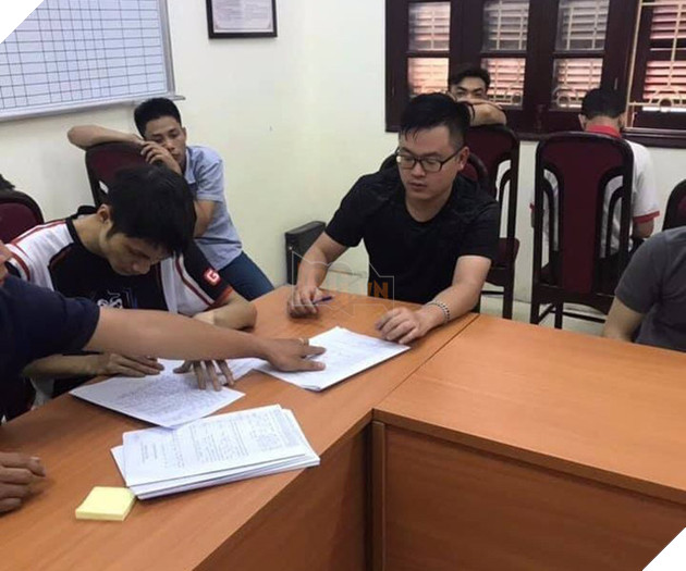 Tạm dừng giải đấu AoE Vietnam Open 2019 vì sự cố ngoài ý muốn - Ảnh 2.