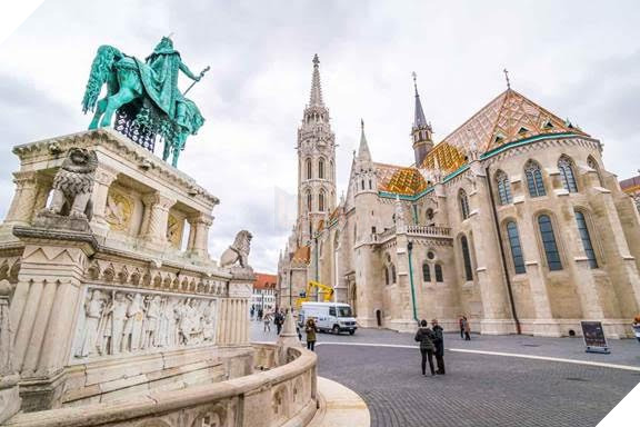 Điểm danh những thành phố nổi tiếng trong phim Gemini Man của Lý An 2