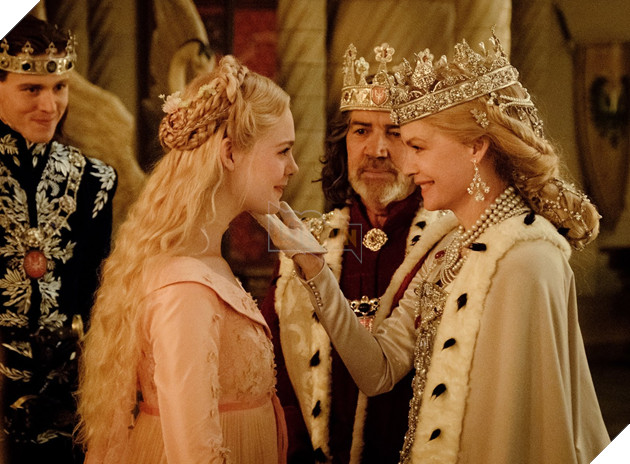 Khám phá 6 câu hỏi sau khi trailer Maleficent 2 được tung ra 3